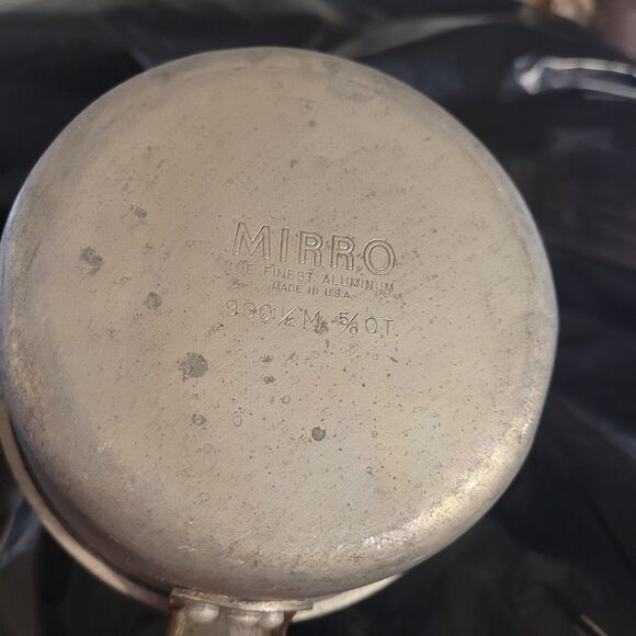 misc friying pans, skillet and sauce pan - Picture 9 of 9